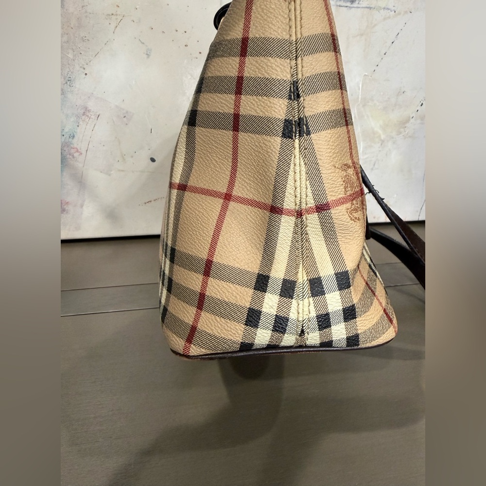 Burberry Beige Plaid Tote with Brown Leather Straps - Picture 6 of 13